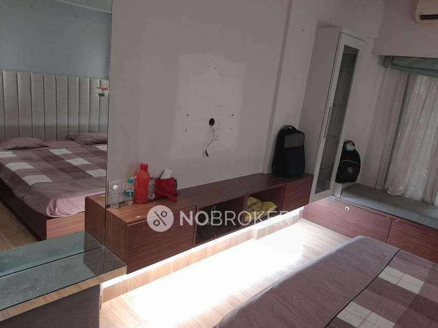 2 BHK Flat In Powai Park For Sale  In  Powai, Mumbai