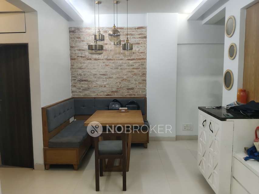 2 BHK Flat In Powai Park For Sale  In  Powai, Mumbai
