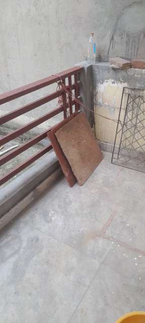 2 BHK Villa In Ashoka Enclave for Rent  In 308, Sanjay Mal Colony, Sector 34, Faridabad, Haryana 121003, India