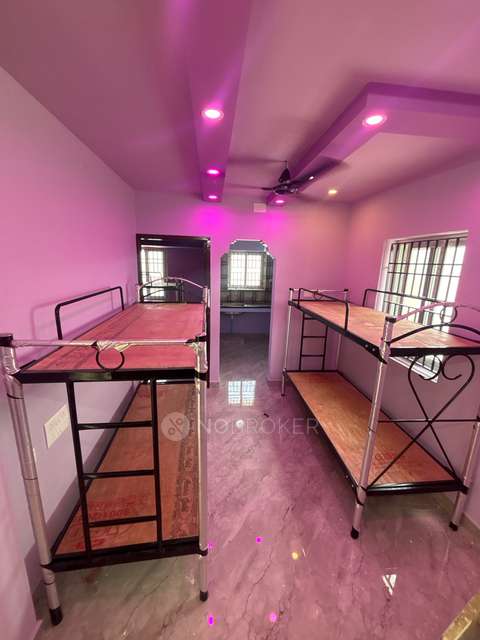 PG for Girls in Manapakkam