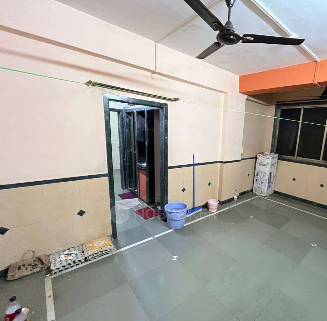 1 RK Flat In Lalit Bhagya Rekha Chs for Rent  In Kannamwar Nagar