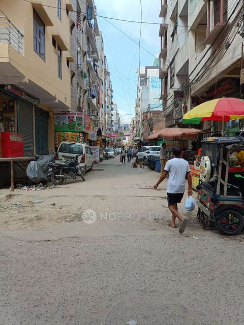 Godown/Warehouse in New Ashok Nagar, Delhi for Rent 