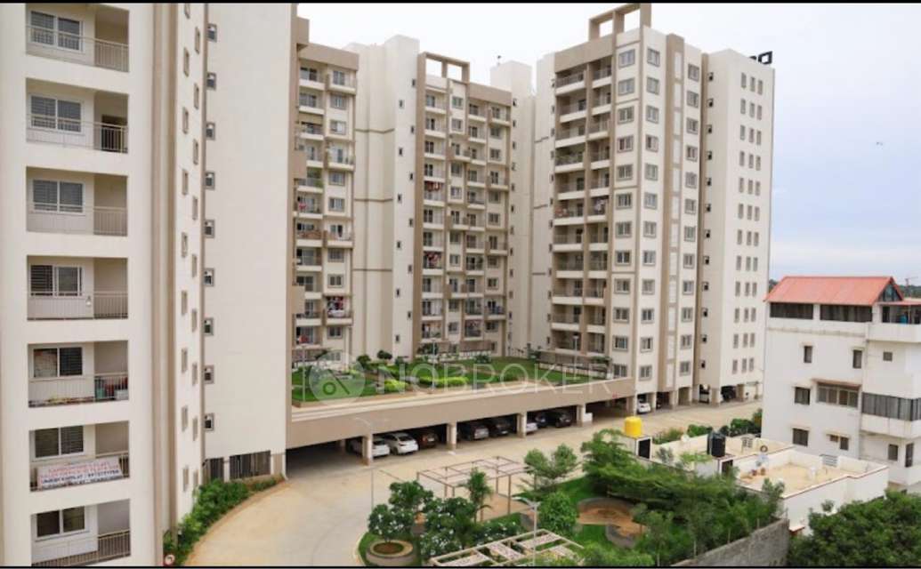 2 BHK Flat In Dsr Waterscape For Sale  In K Channasandra