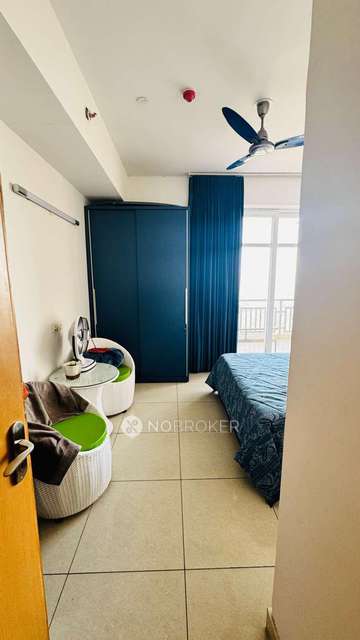 2 BHK Flat In Ss The Leaf  For Sale  In Sector 85