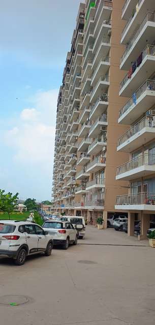 2 BHK Flat In Breez Global Hill View For Sale  In Delhi Alwar Road Sohna