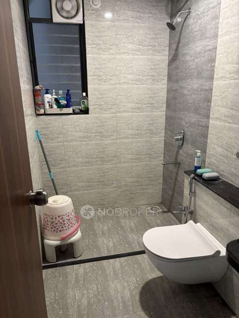 2 BHK Flat In Mantra Mirari for Rent  In Mundhwa