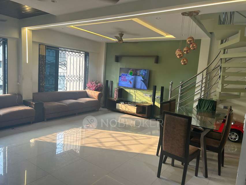 4 BHK Flat In Qasr-e-ayesha, Mahim For Sale  In Mahim