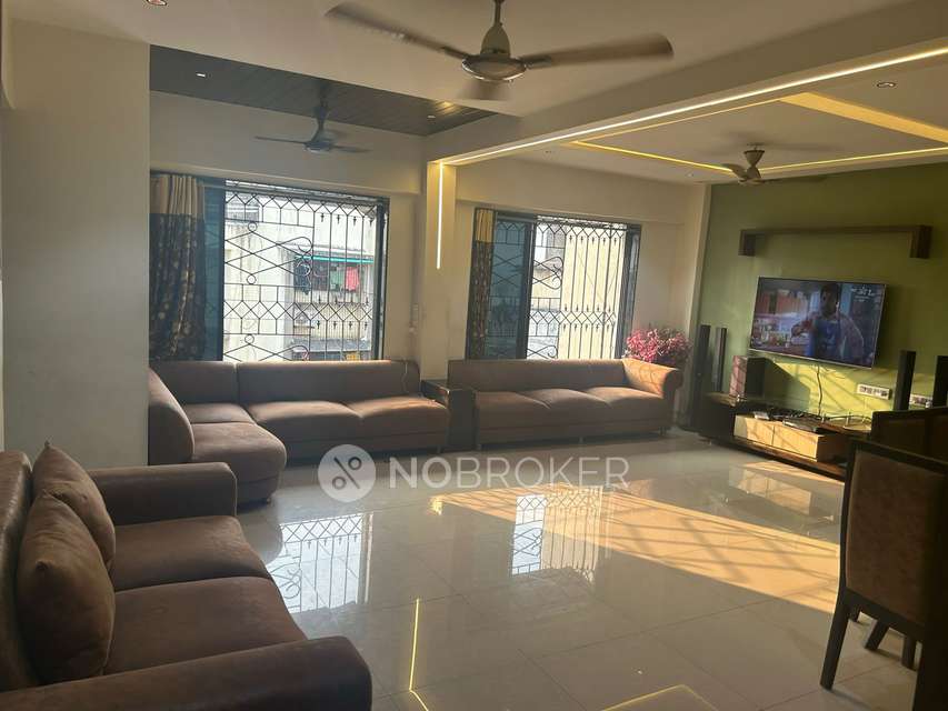 4 BHK Flat In Qasr-e-ayesha, Mahim For Sale  In Mahim