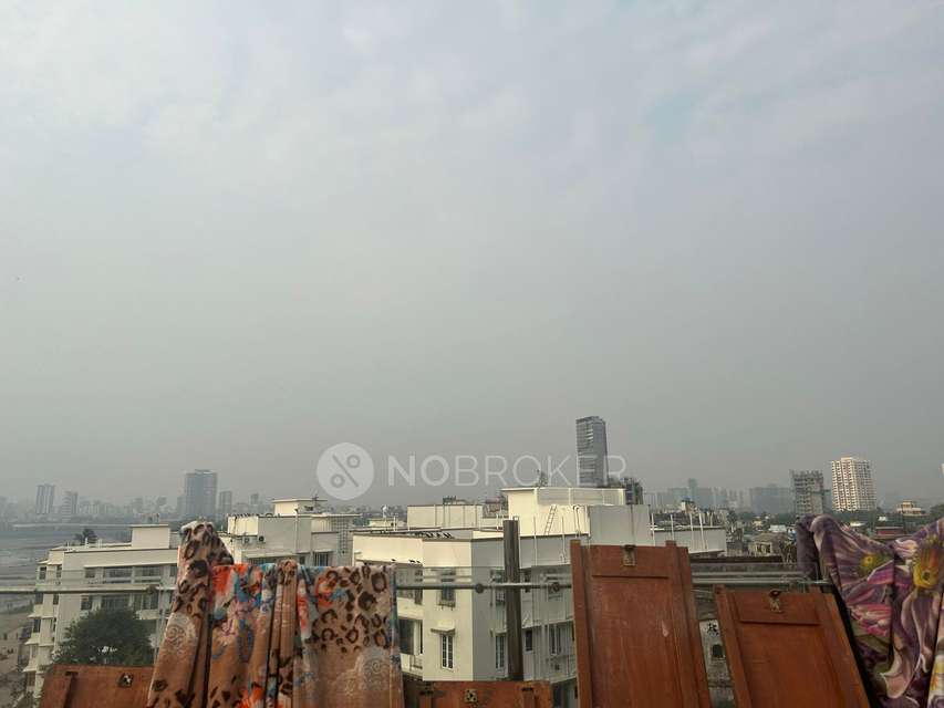 4 BHK Flat In Qasr-e-ayesha, Mahim For Sale  In Mahim