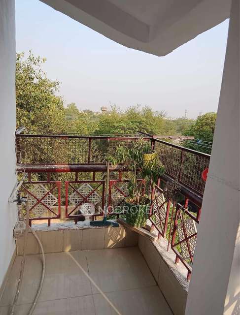 2 BHK Flat In Dda Mig Flats For Sale  In Mayur Vihar