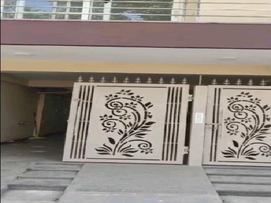 3 BHK Flat In Model Town Gurgaon For Sale  In 3484, Shakti Nagar, Model Town, Sector 11, Gurugram, Haryana 122001, India