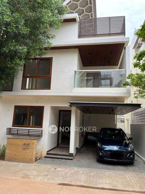 4 BHK House For Sale  In Bommasandra