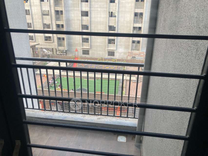 2 BHK Flat In Periwinkle Society for Rent  In Periwinkle By Ajit Construction