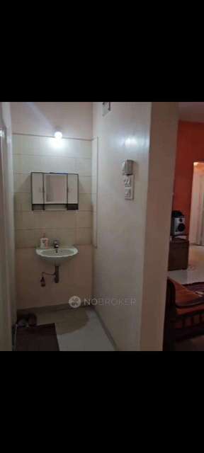 2 BHK Flat In Shanti Prem Society For Sale  In Mangalwar Peth 