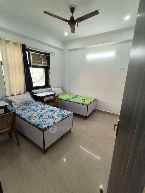 PG for Boys in Knowledge Park Iii