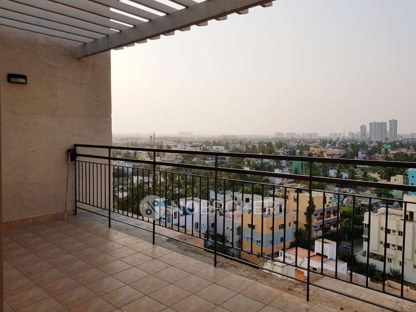 4 BHK Flat In Ceebros Sapthagiri Heights For Sale  In Sholinganallur