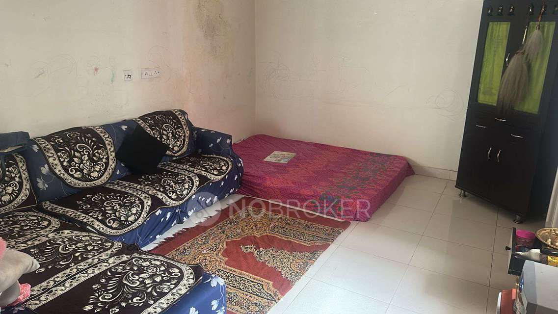 2 BHK Flat In Prakasha Pride Apartment For Sale  In Croma - Marathahalli, Bangalore