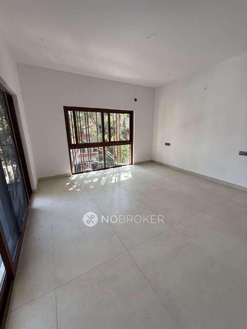 4 BHK Flat In Gayatri Elements For Sale  In St. Johns Road Bus Stop Letter Box