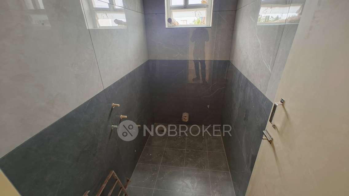 2 BHK Flat In Brics Construction For Sale  In Cholambedu
