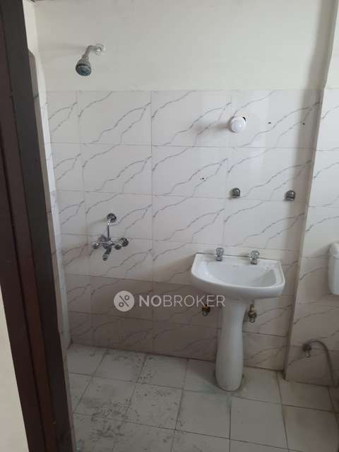 2 BHK Flat In Amolik Heights For Sale  In Sector 88