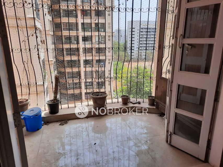 2 BHK Flat In Hill Side Powai For Sale  In Powai