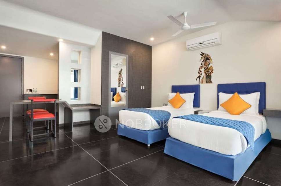 1 BHK Flat In Day Suites For Sale  In  Hoodi,