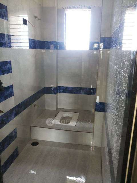 PG for Girls in Parel