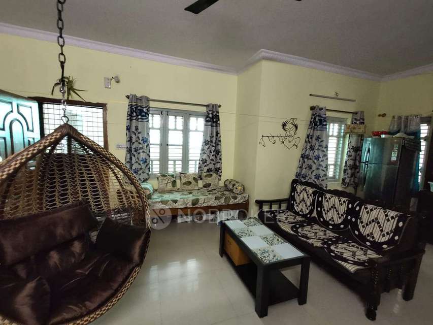 4+ BHK Flat For Sale  In Ramamurthy Nagar