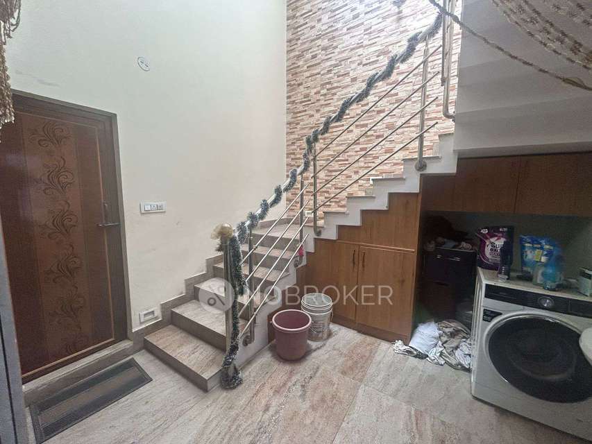 4+ BHK Flat For Sale  In Ramamurthy Nagar