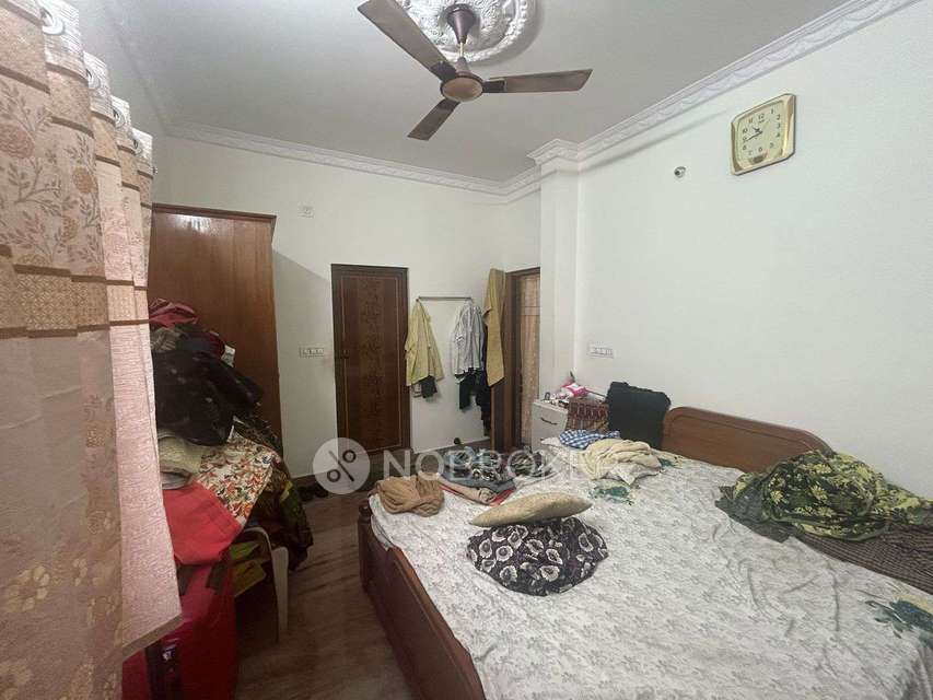 4+ BHK Flat For Sale  In Ramamurthy Nagar