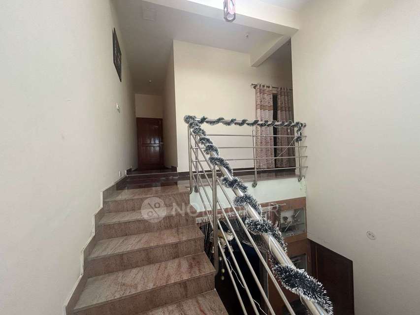 4+ BHK Flat For Sale  In Ramamurthy Nagar