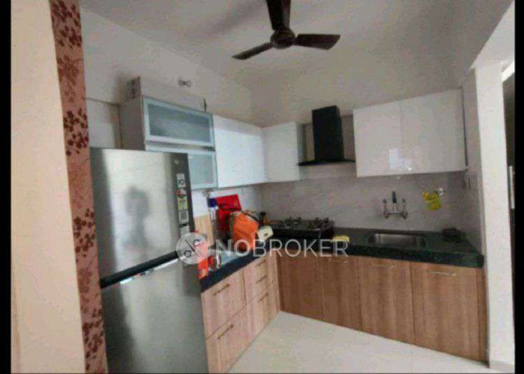 2 BHK Flat In Aakar Sapphire Towers 2 for Rent  In Charholi Budruk
