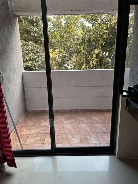 2 BHK Flat In Kumar Pebble Park, Hadapsar for Rent  In Hadapsar