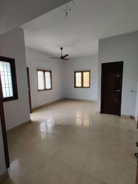 2 BHK Flat In Meridian Karthika For Sale  In  Annanur
