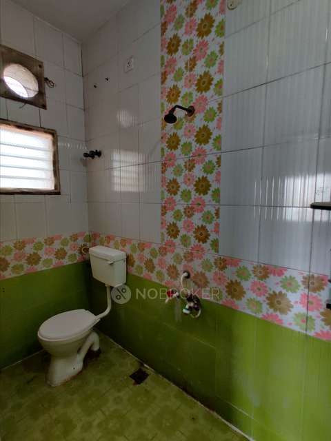 2 BHK Flat In Meridian Karthika For Sale  In  Annanur