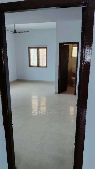 2 BHK Flat In Meridian Karthika For Sale  In  Annanur