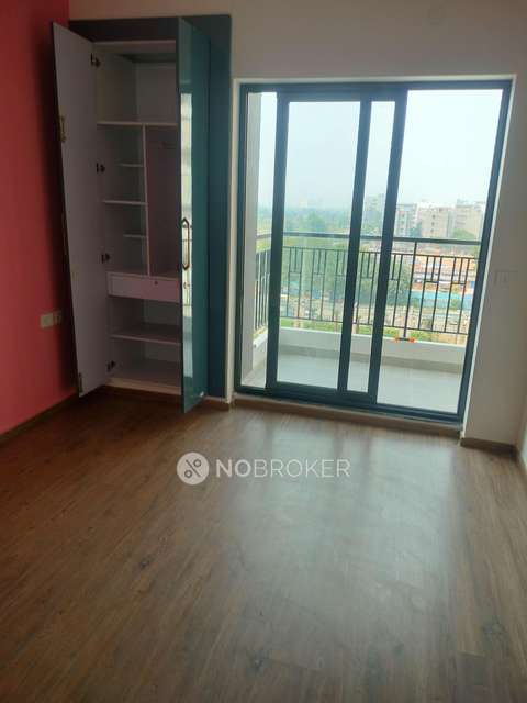 3 BHK Flat In Coco County For Sale  In Sector 10