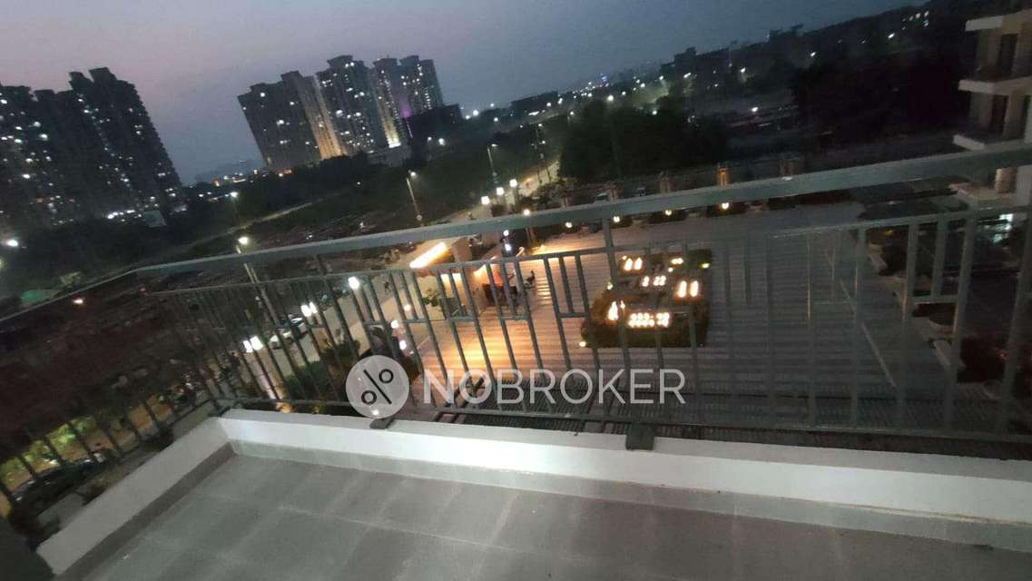 3 BHK Flat In Coco County For Sale  In Sector 10