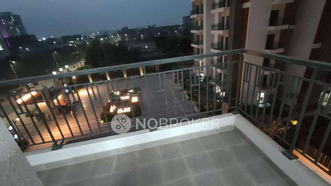 3 BHK Flat In Coco County For Sale  In Sector 10