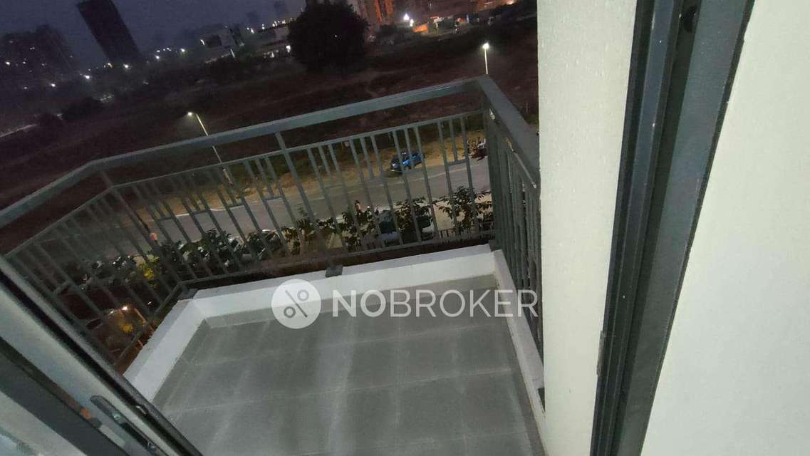 3 BHK Flat In Coco County For Sale  In Sector 10