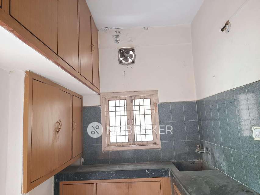 2 BHK Flat In Satyanarayana Enclave for Rent  In Narayanguda