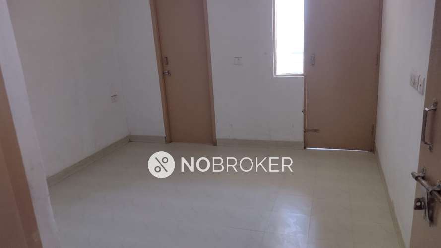 2 BHK Flat In Ninex Rmg Residency For Sale  In Sector 37 C