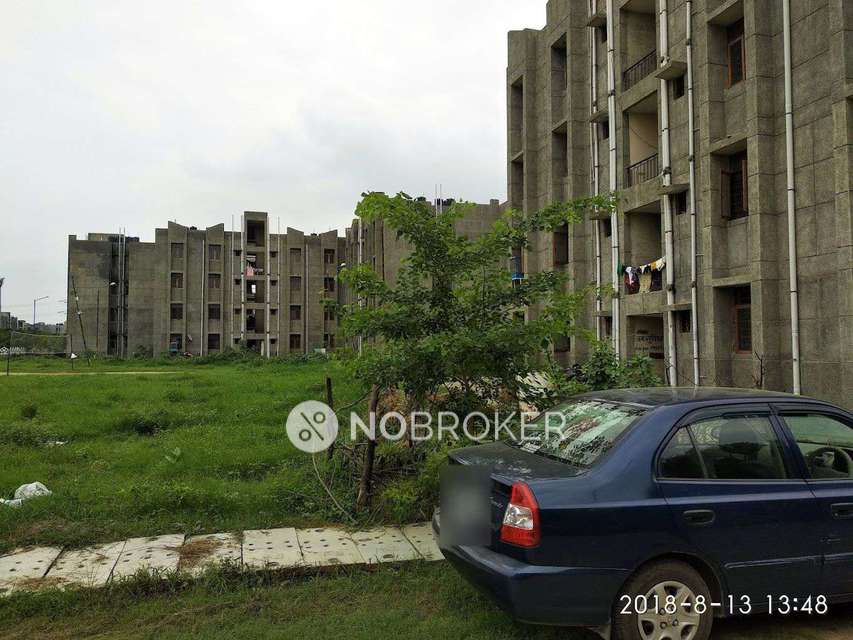1 BHK Flat In Bhs 10 For Sale  In Mu Ii