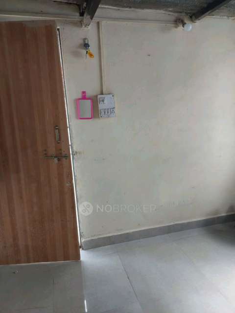 1 RK Flat for Rent  In Santhosh Nagar