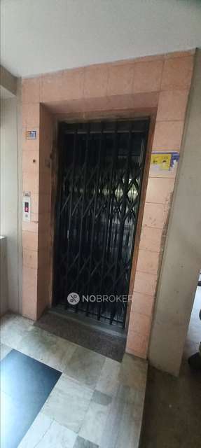 2 BHK Flat In Cornerstone Apartments For Sale  In Begumpet