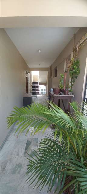 2 BHK Flat In Cornerstone Apartments For Sale  In Begumpet