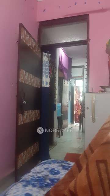 4 BHK Flat For Sale  In Wazirabad