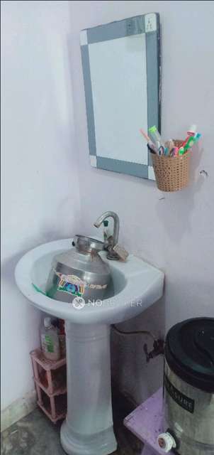 4 BHK Flat For Sale  In Wazirabad