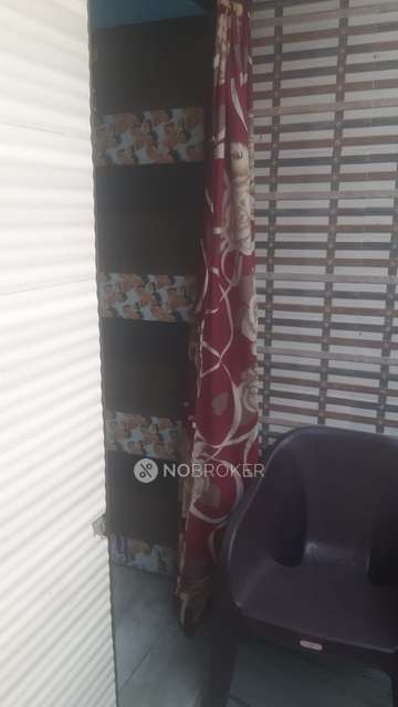 4 BHK Flat For Sale  In Wazirabad