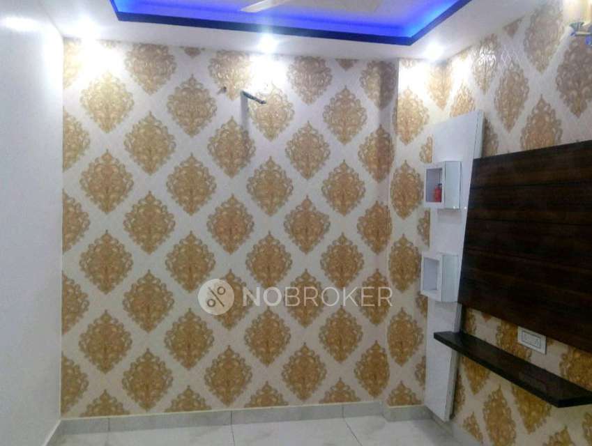 2 BHK Flat In Vivanta Apartment for Rent  In Dwarka